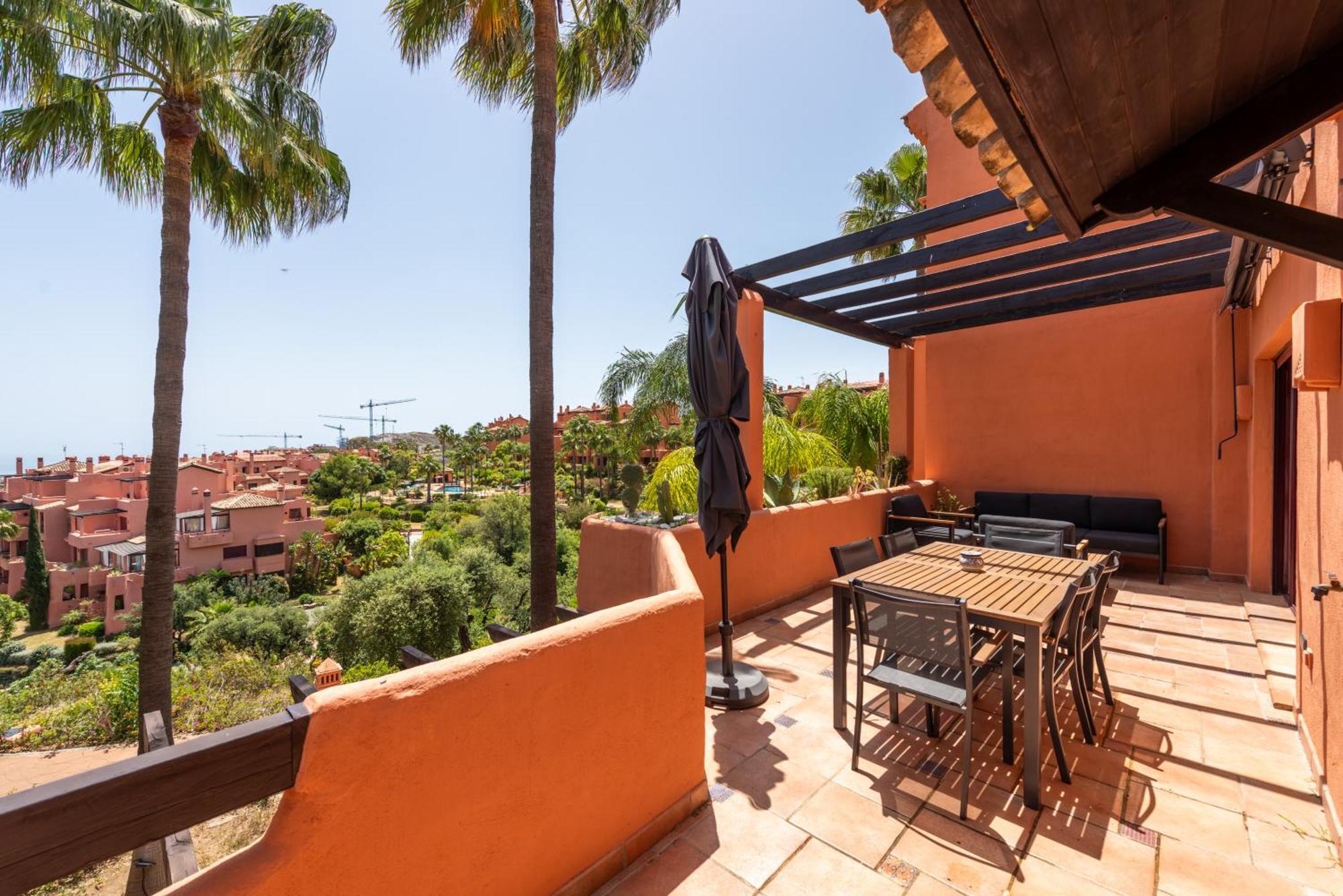 Penthouse El Soto De Marbella Apartment โอเฮน ภายนอก รูปภาพ