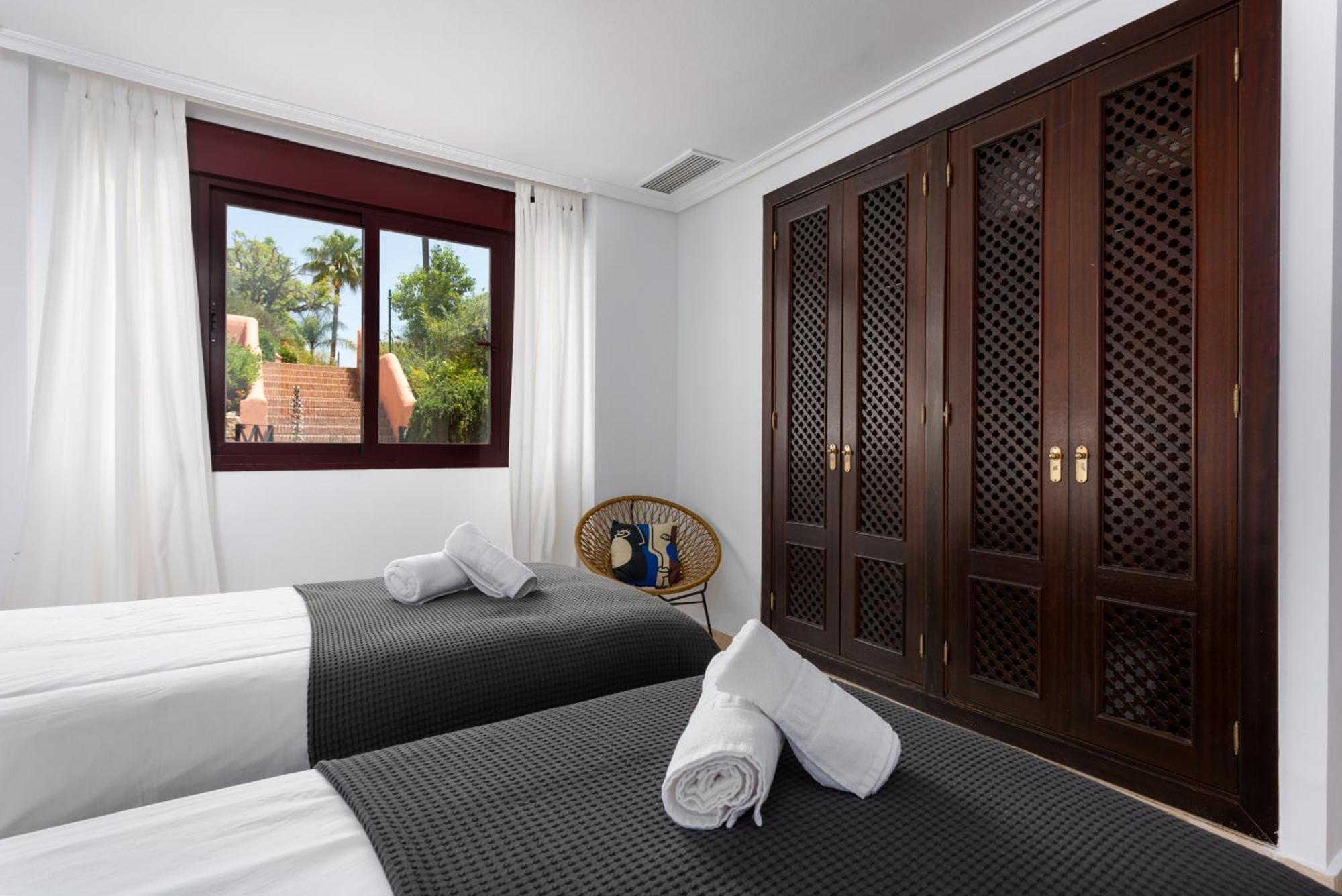Penthouse El Soto De Marbella Apartment โอเฮน ภายนอก รูปภาพ