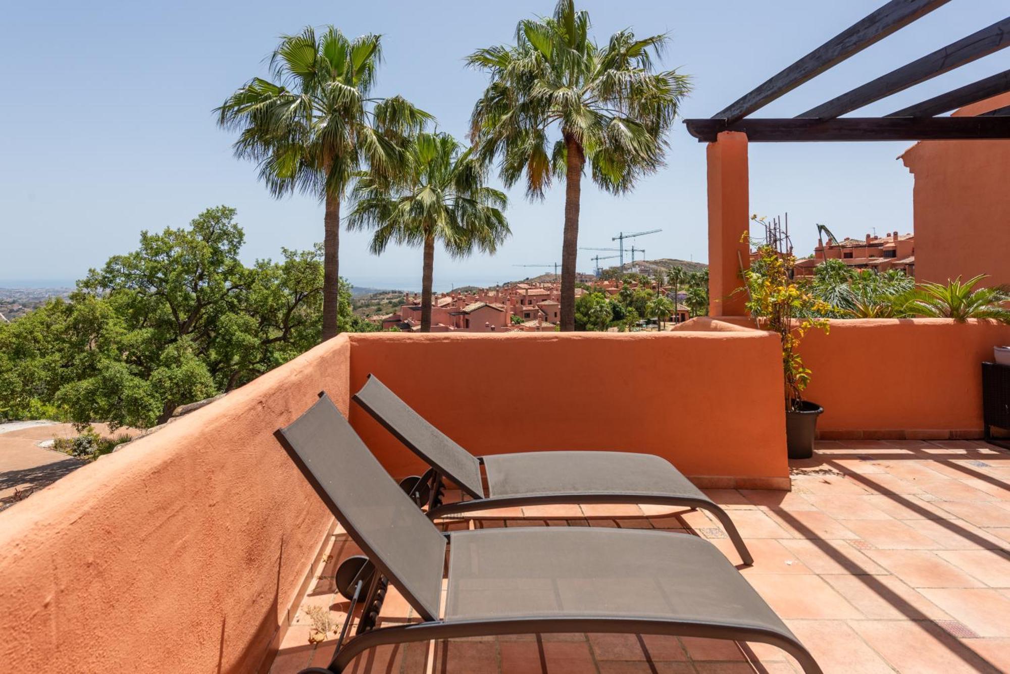 Penthouse El Soto De Marbella Apartment โอเฮน ภายนอก รูปภาพ